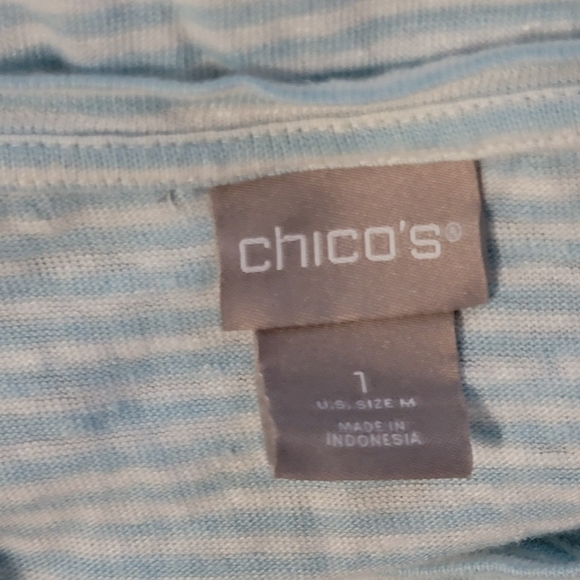 Chico’s size 1 Light Blue & white striped 3/4 sleeve V-neck Linen Shirt - Picture 8 of 10